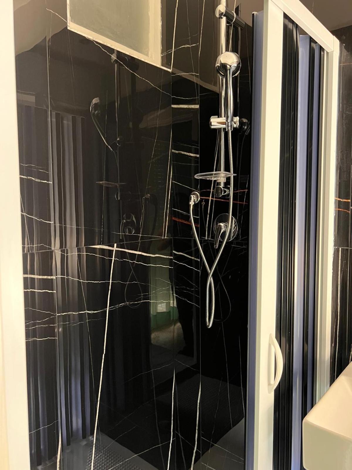 Hotel Moroni Rimini Bagian luar foto